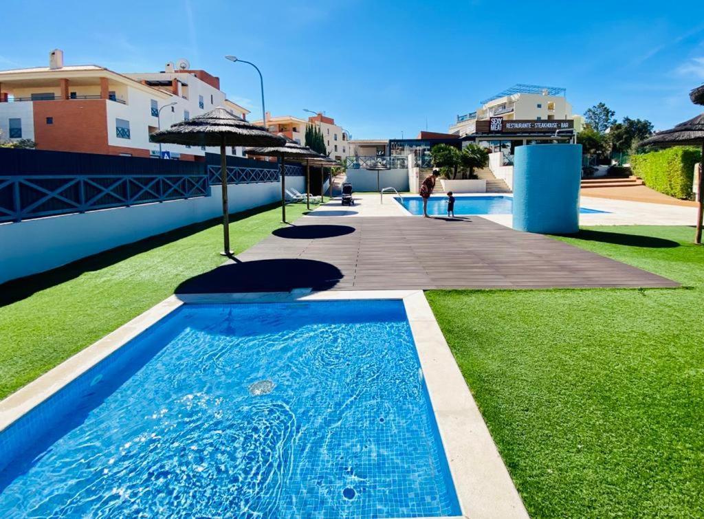Corcovada, Sunny And Bright T1 With Large Terrace, Albufeira Apartment Exterior photo